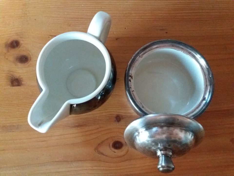 Zuckerdose und Milchkännchen, WMF, versilbert in Obrigheim