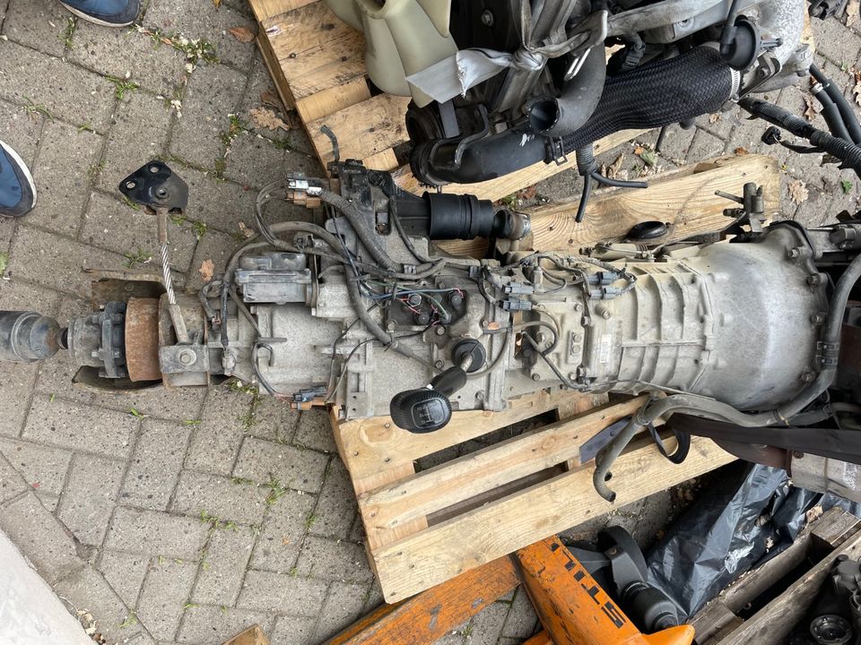 Verteiler Getriebe Mitsubishi Pajero V60 3,2 DI-D 4M41 121KW