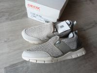 Geox Sneaker Halbschuh silber-grau, Gr. 31,5 / 32 – NEU / OVP Niedersachsen - Sarstedt Vorschau