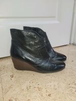 Camper Stiefelette Stiefel Pumps Keilabsatz Gr 39 (38) schwarz Nordrhein-Westfalen - Detmold Vorschau