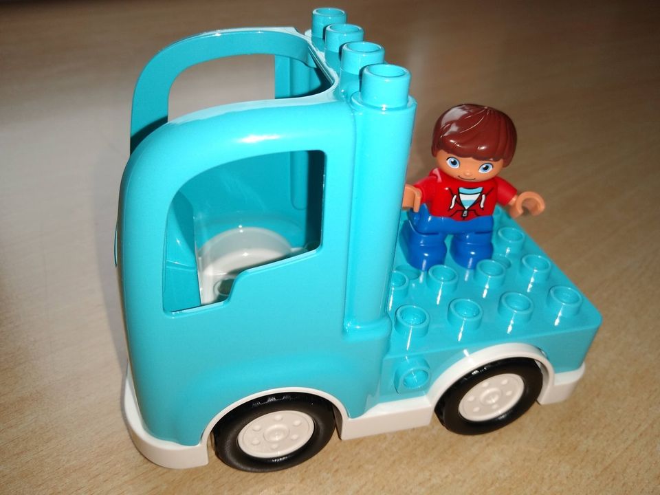 LEGO DUPLO: NEU: Fahrzeug + Figur in Bamberg