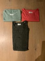 3 St. T-Shirts, Marke Lindbergh, Farben Grau, Grün, Rot, Größe L Nürnberg (Mittelfr) - Mitte Vorschau