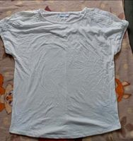 Damen T-Shirt weiß Spitze Janina Gr. 44 Niedersachsen - Pattensen Vorschau