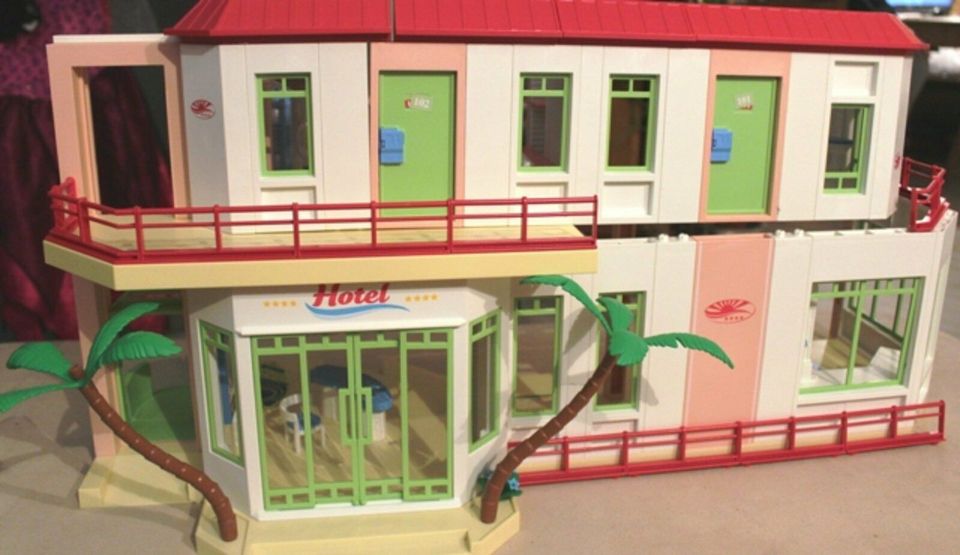 Playmobil Hotel Nr. 5265, unvollständig bzw. Ersatzteile ab 1,00€ in Neunkirchen-Seelscheid