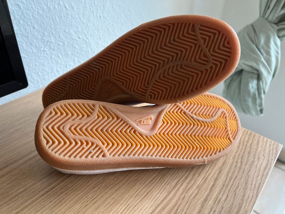 Nike Court Royale Schuhe in Renningen