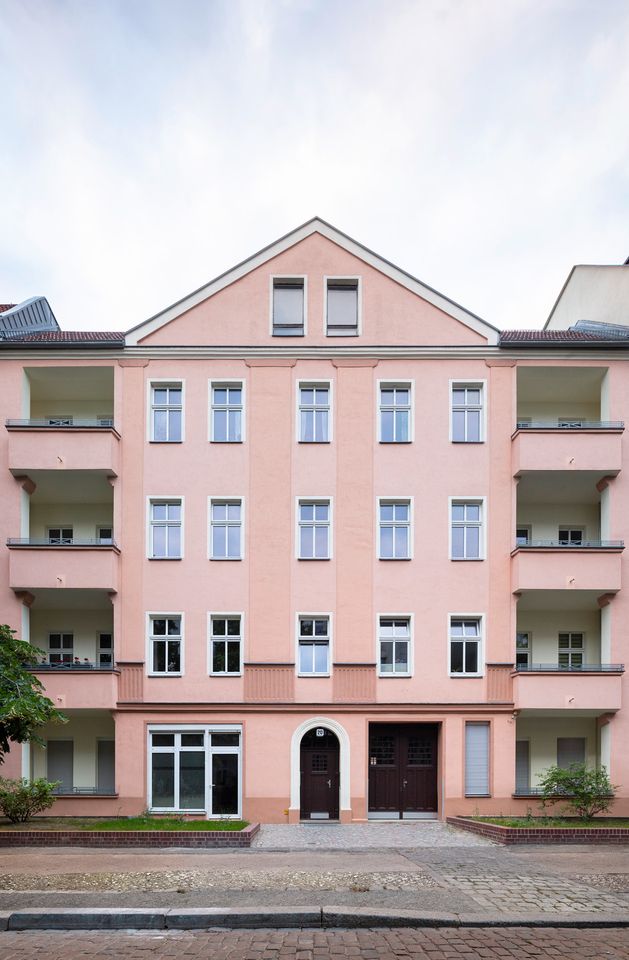 Vermietete 2-Zimmer-Altbauwohnung mit Balkon in Pankow in Berlin