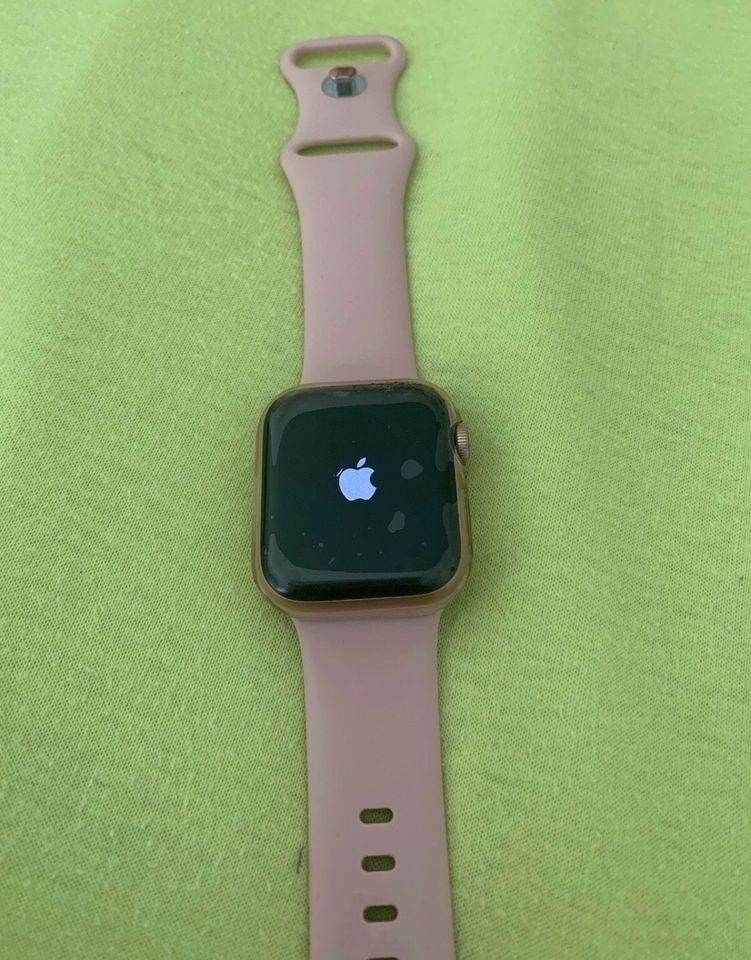 Apple Watch Series  4 Cellular in Hamm