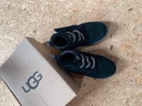 UGG 26 canoe Suede Kinderschuhe schwarz München - Thalk.Obersendl.-Forsten-Fürstenr.-Solln Vorschau