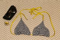 Gesamtpaket: Bikini-Oberteil, Bikinihose, Sonnenbrille Hessen - Alsbach-Hähnlein Vorschau