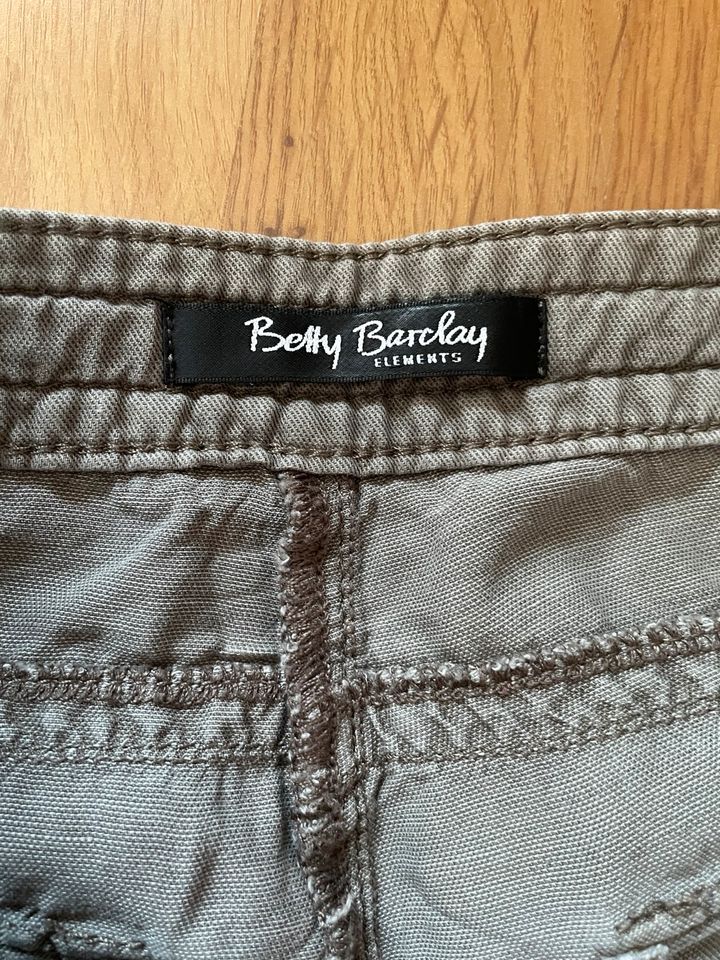 Hose / Betty Barclay / 38 in Biberach an der Riß