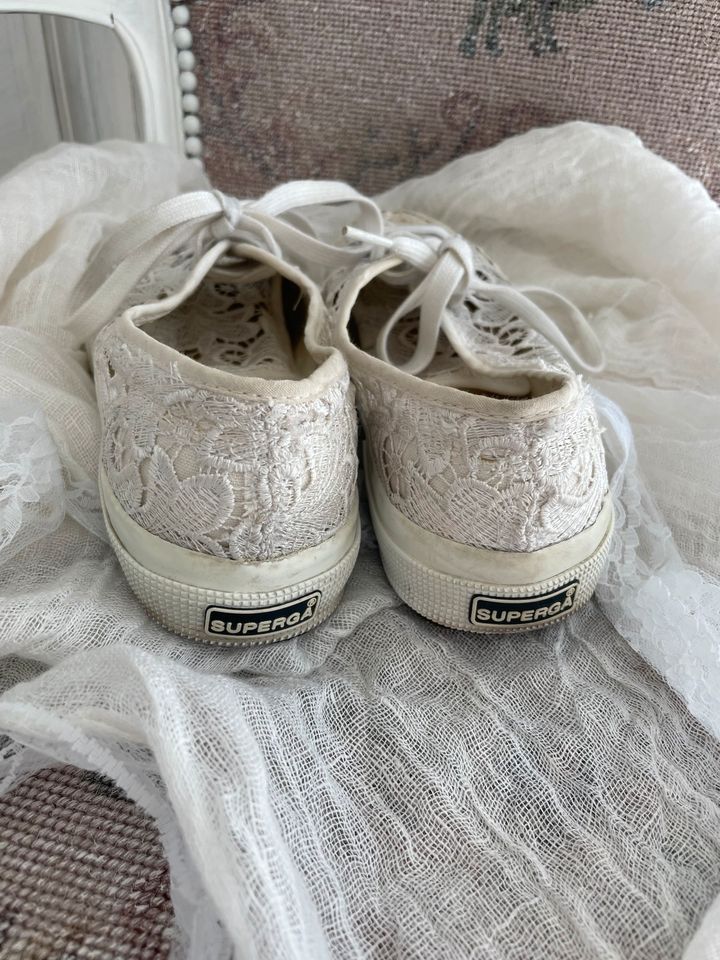 Superga Sneaker Spitze weiß in Nordrhein-Westfalen - Wesseling | eBay  Kleinanzeigen ist jetzt Kleinanzeigen