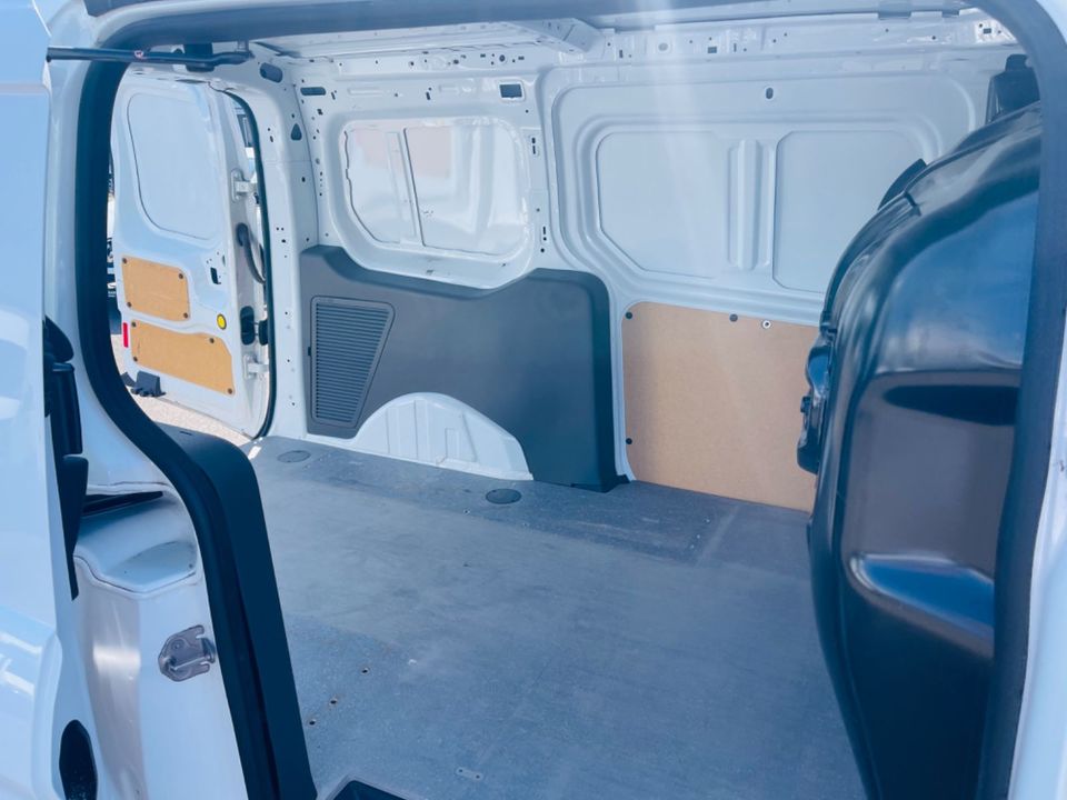 Ford Transit Connect Kasten lang Trend in Winterbach