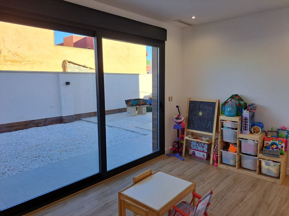 Neubau Villa in San Isidro / Catral (Alicante) mit 3 Schlafzimmern, Pool, Carport und Dachterrasse, nur 30 Minuten vom Strand entferent, Costa Blanca / Spanien in Oyten