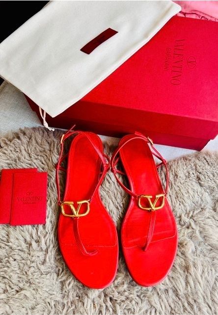 Orig. Valentino Garavani V Logo Sandalen Fullset Rot Gold 36 36,5 in Hamburg