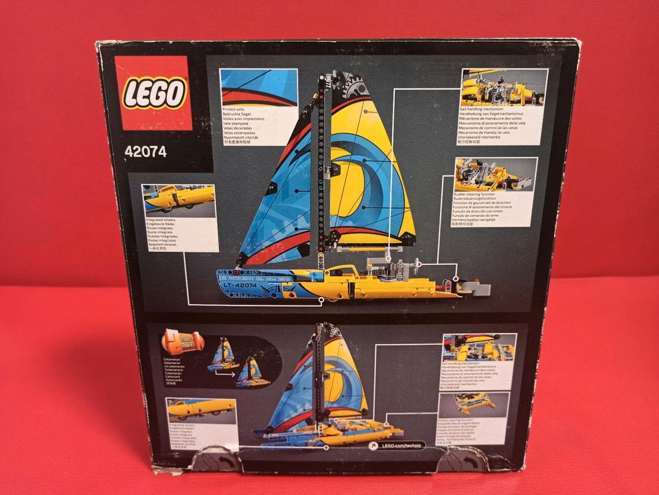 Lego 42074  Technic 2in1 Racing Yacht in Hannover