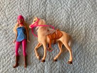 Barbie Pferd und Reiterin Frankfurt am Main - Ginnheim Vorschau