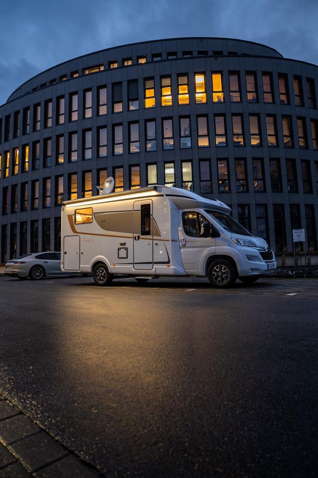 Wohnmobil Mieten Bürstner LyseoTD_690_G in Bielefeld