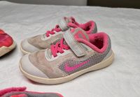 Nike Schuhe Silber grau weiß Pink Sneaker Sport 27 Bayern - Rattelsdorf Vorschau