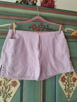 Shorts Liorina Naturals L/XL Leinen hübsche Häkelborte Flieder Berlin - Reinickendorf Vorschau