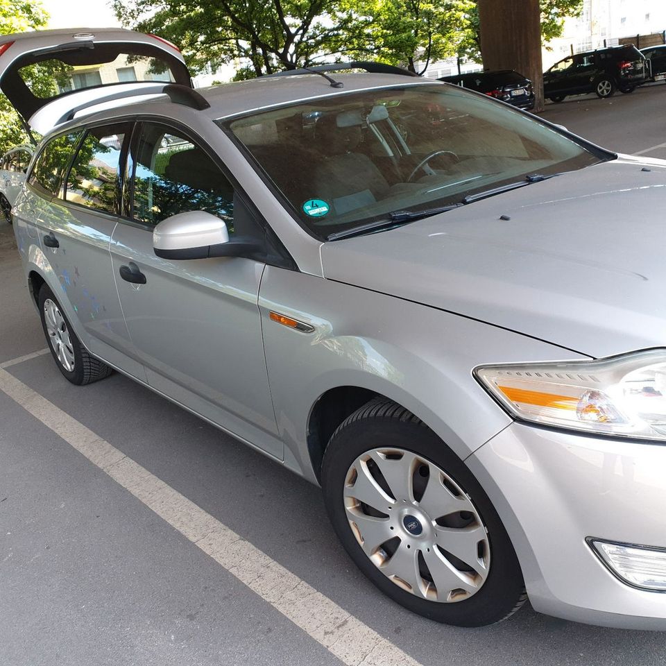 Ford Mondeo 2,0TDCi 85kW DPF Ambiente Turnier Amb... in Duisburg