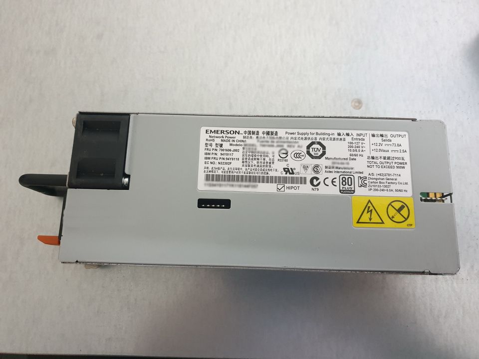 IBM / Lenovo Netzteil 900W für x3650 / x3750 M4 Server, 94Y8118 in Weil im Schönbuch