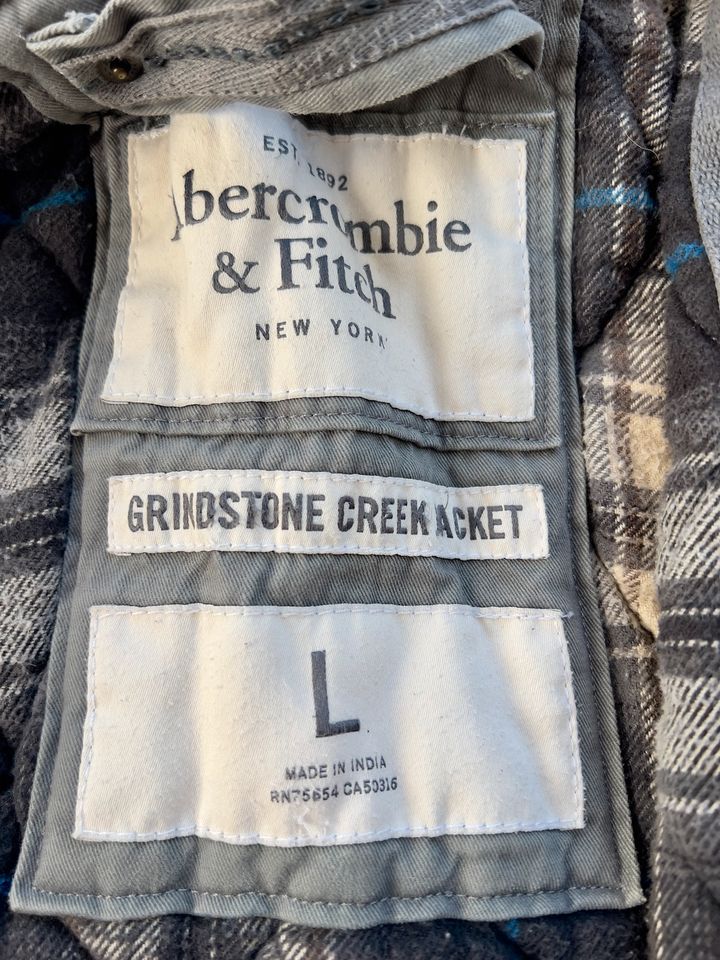 Abercrombie & Fitch  Kapuzenjacke in Leipzig