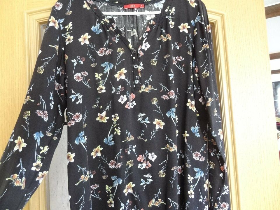 Esprit Bluse schwarz Blumen M in Sangerhausen