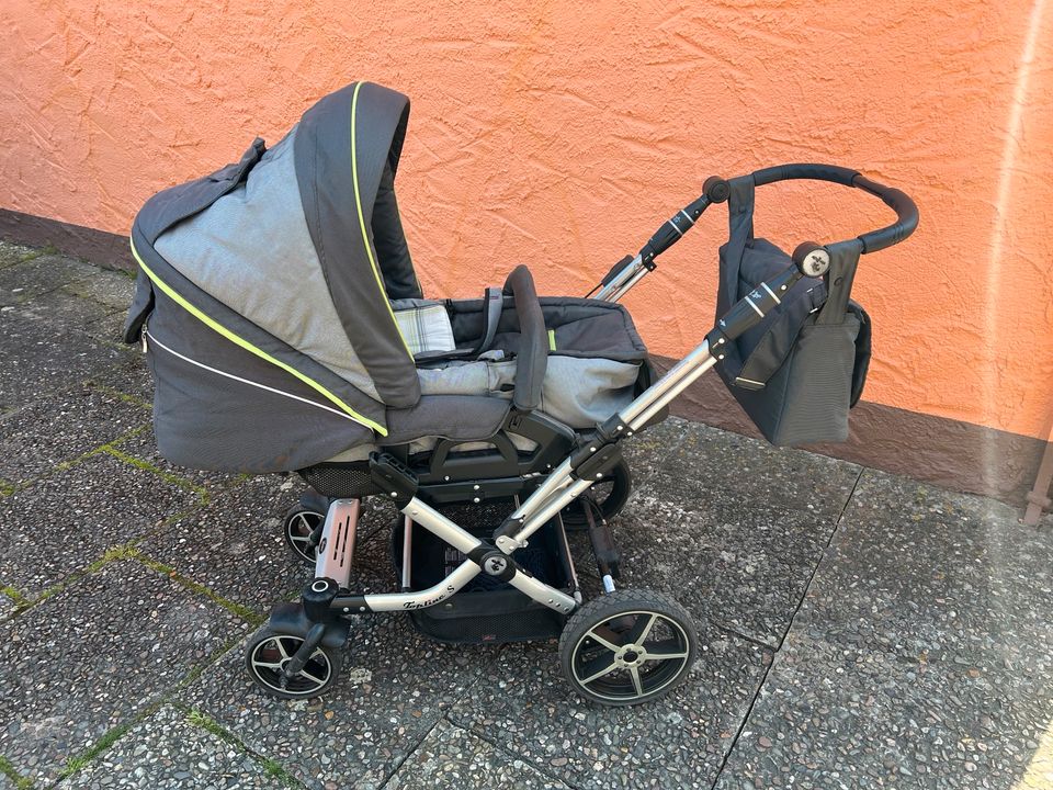 Hartan Kinderwagen Buggy Karre in Bodenwerder