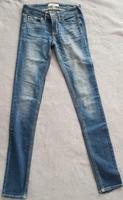 HOLLISTER Jeans hell W24 L33   0L Hessen - Langenselbold Vorschau