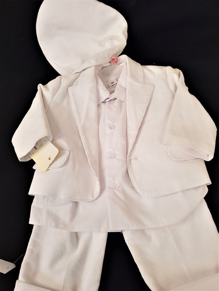 Baby Cord Anzüge Junior für besondere Anlässe in Heusweiler