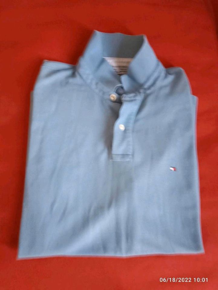 Setrellson Jaken Tommy Hilfiger T schirt   .Hemd  Cotton 100% in Duisburg