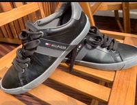 Sneakers/Turnschuhe TOMMY HILFIGER Gr 40 Osterholz - Tenever Vorschau