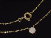 333 Gold sehr feine Collier Kette mit Opal Anhänger 4 mm Größe Nordrhein-Westfalen - Altena Vorschau