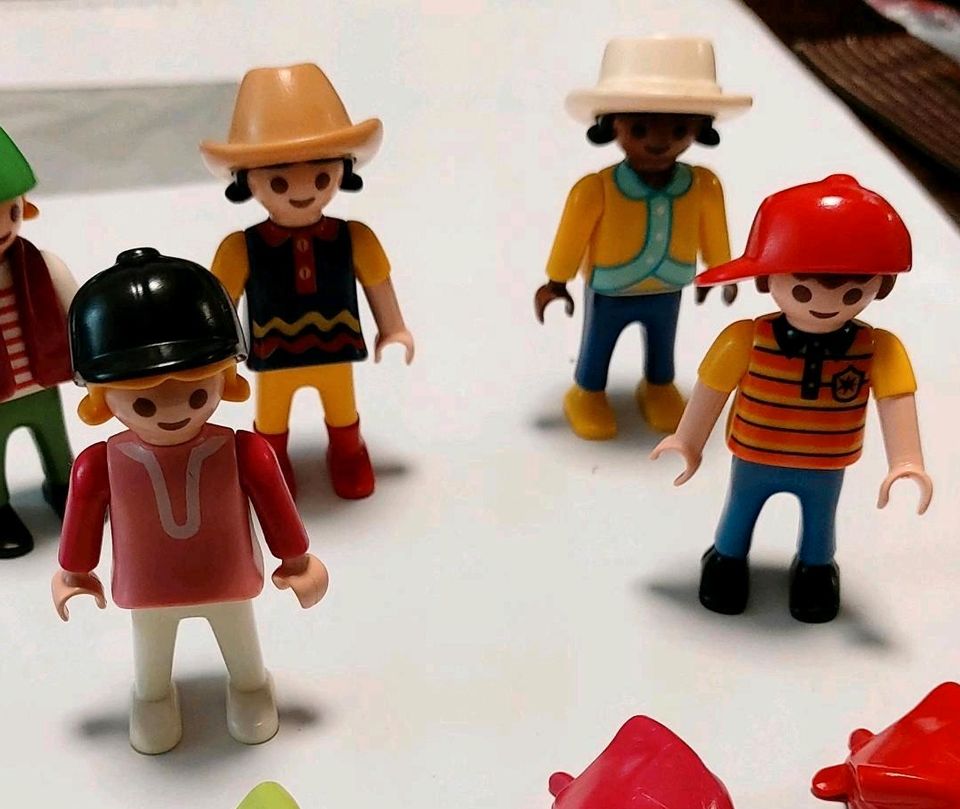 PLAYMOBIL ERSATZTEILE Hut Mütze Schirmmütze für Playmobil Kinder in München