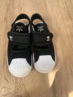 Adidas Superstar  Sandalen (Mädchen) Gr 26 Nordrhein-Westfalen - Recklinghausen Vorschau