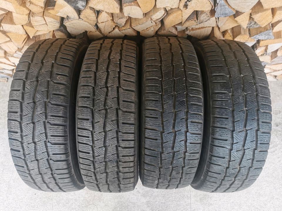 4 Winterreifen 215/60 R17C 109/107T Michelin Agilis 6mm DOT 20 in Rietheim-Weilheim