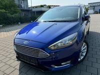 Ford Focus Turnier Titanium NAVI*KLIMATRONIK*MTL*AUTO Baden-Württemberg - Holzgerlingen Vorschau