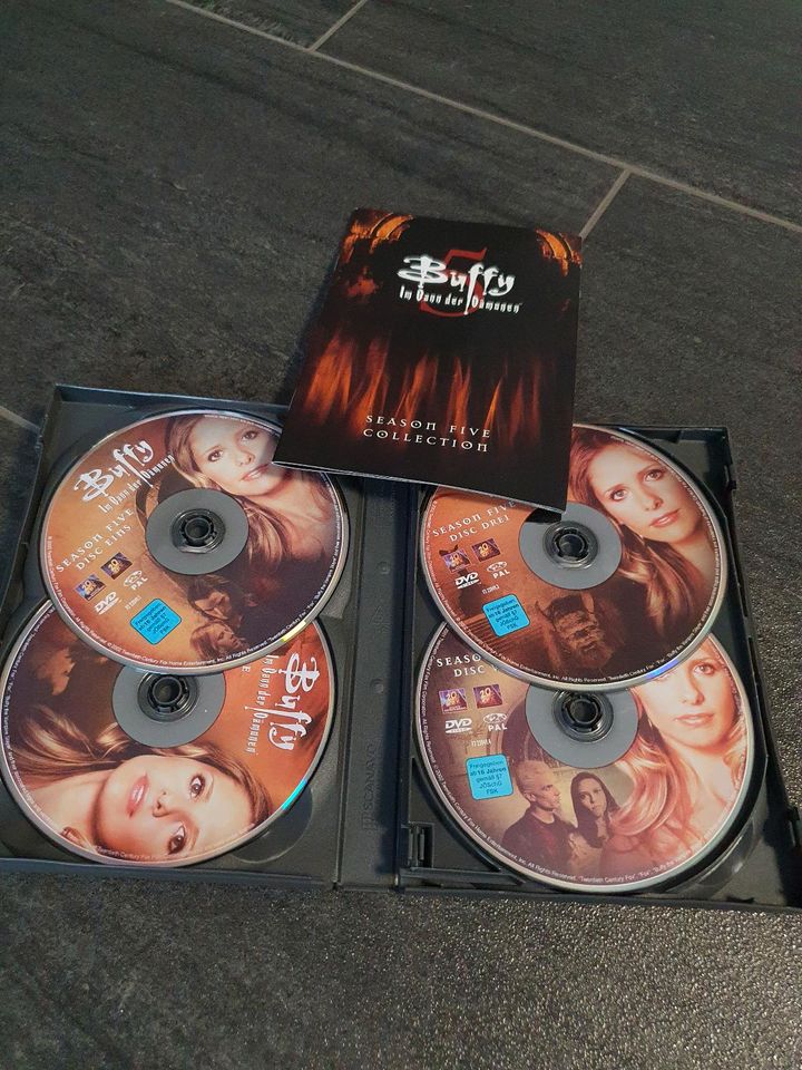 Buffy Staffel 2 und 5 DVD in Bocholt