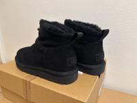 Ugg Lammfell Stiefel classic mini Toggler schwarz neu 36 39 Bayern - Erlabrunn Vorschau