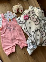 Niedliches Baby- Set f. Neugeborene, Hello Kitty, Winnie Pooh! Sachsen-Anhalt - Ziepel Vorschau