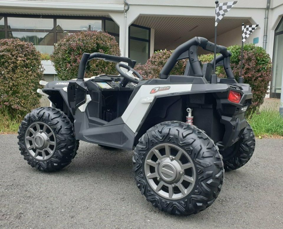 Elektroauto Buggy bis 10km/h Kinderfahrzeug Jeep UTV Doppelsitzer in Glauchau