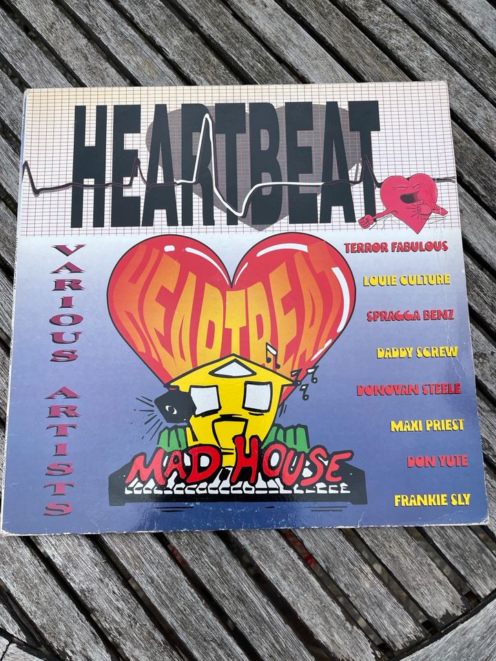 Heartbeat Riddim Sampler LP in Pattensen