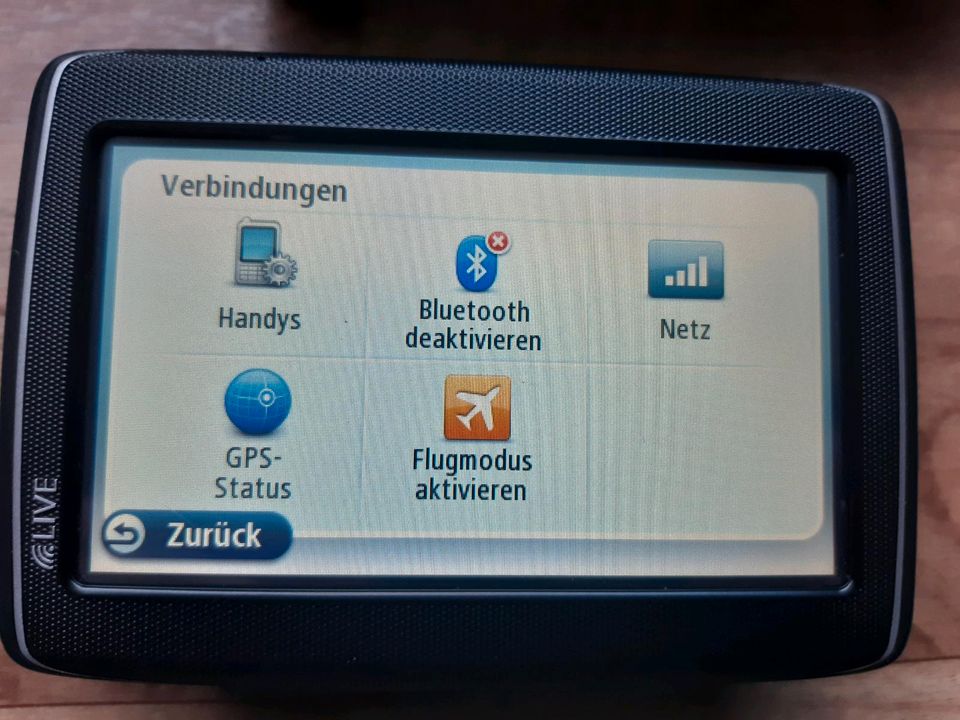 TomTom  GO LIVE 820 Navi Navigationsgerät (ohne Netzteil) in Berlin