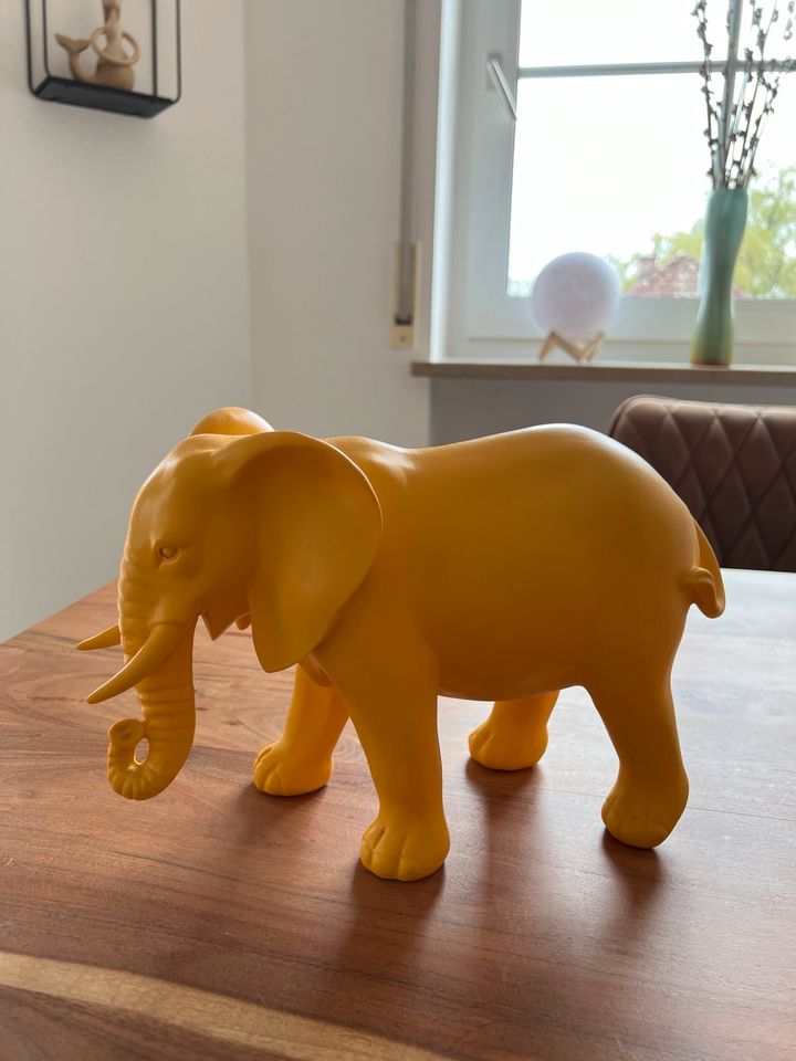 Schöne Elefanten Skulptur - neuwertig! in Neumarkt i.d.OPf.
