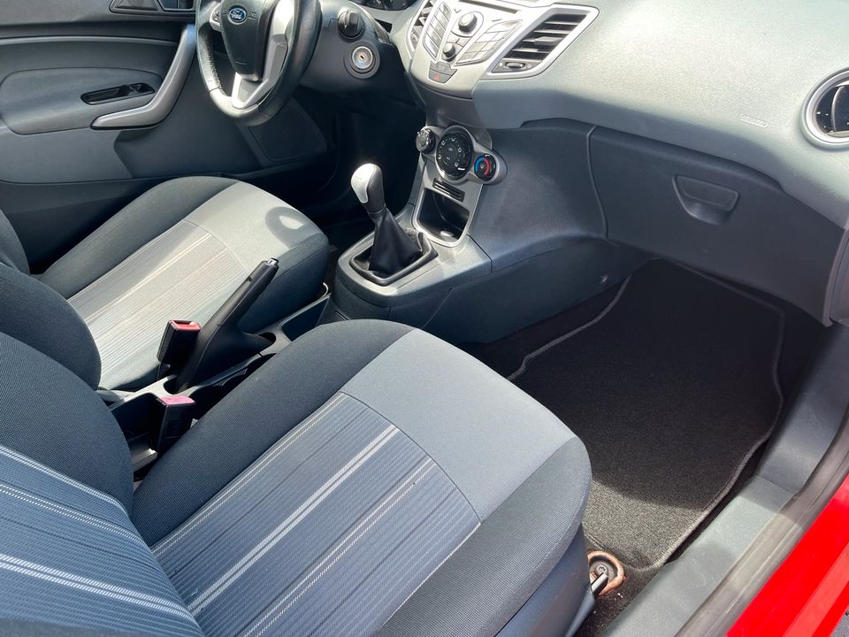Ford Fiesta 1,25 Trend Klima Aero-Kit 1.Hand Service+Kupplung neu in Langenfeld