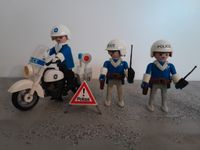 Playmobil Polizisten blaue Uniform Vintage alt Polizeimotorrad Schleswig-Holstein - Geschendorf Vorschau