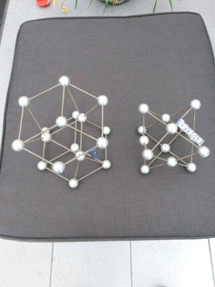 Atom Modell 70er in Lengerich