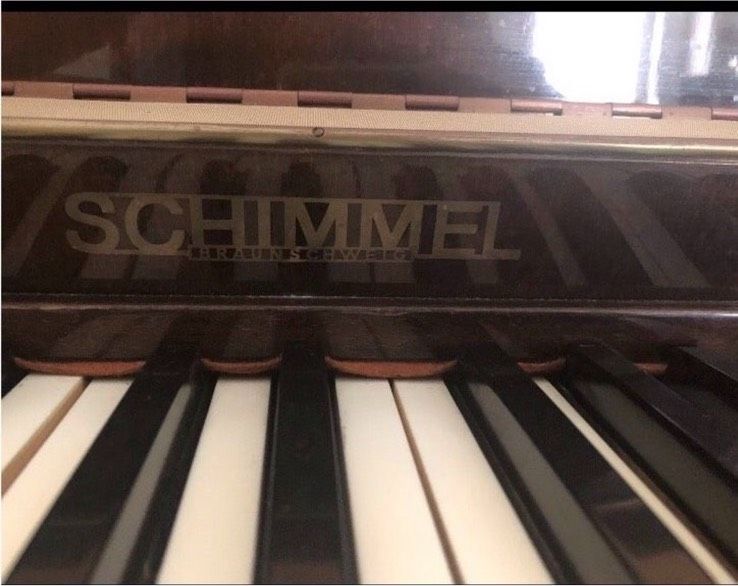 Klavier Schimmel Piano mit Tastaturklappe zweifarbig in Mönchengladbach
