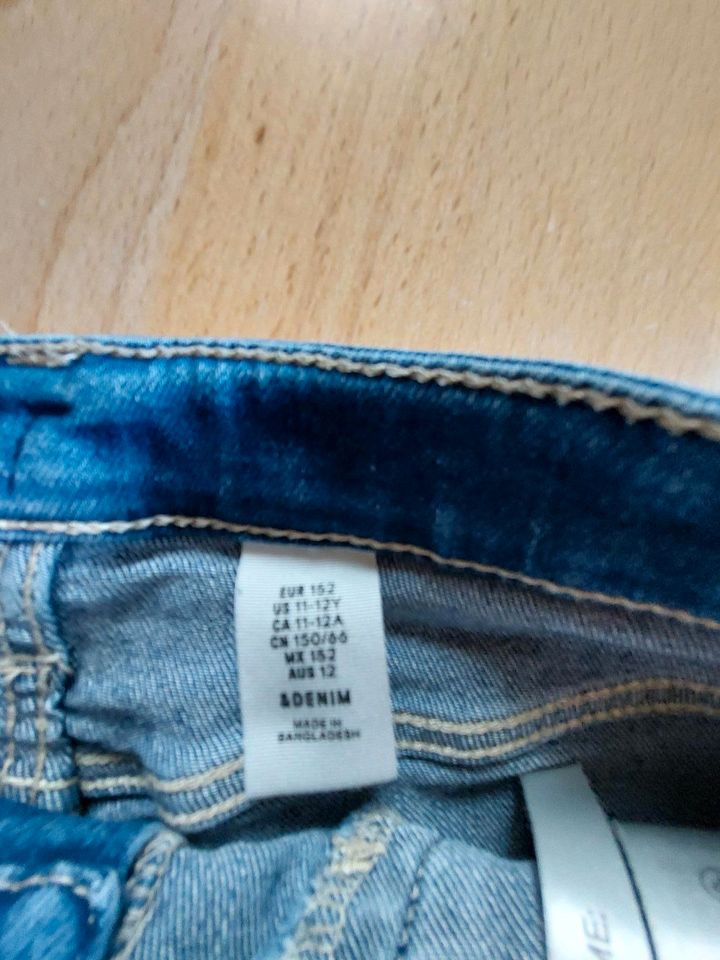 Short Jeans 152 in Dettelbach
