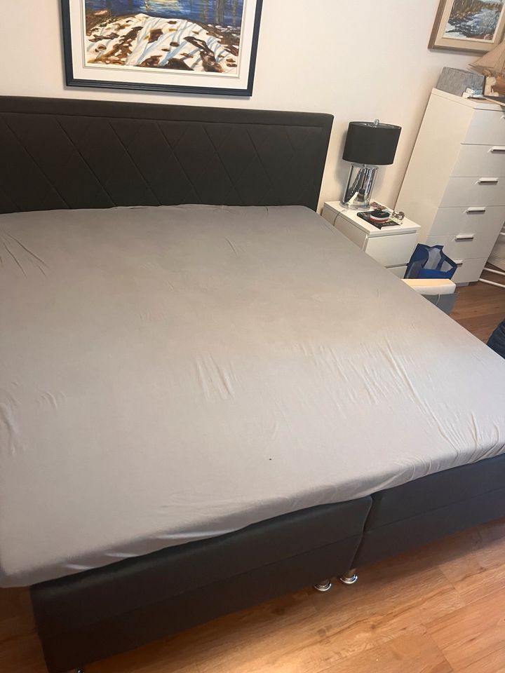 Boxspringbett in Hamburg